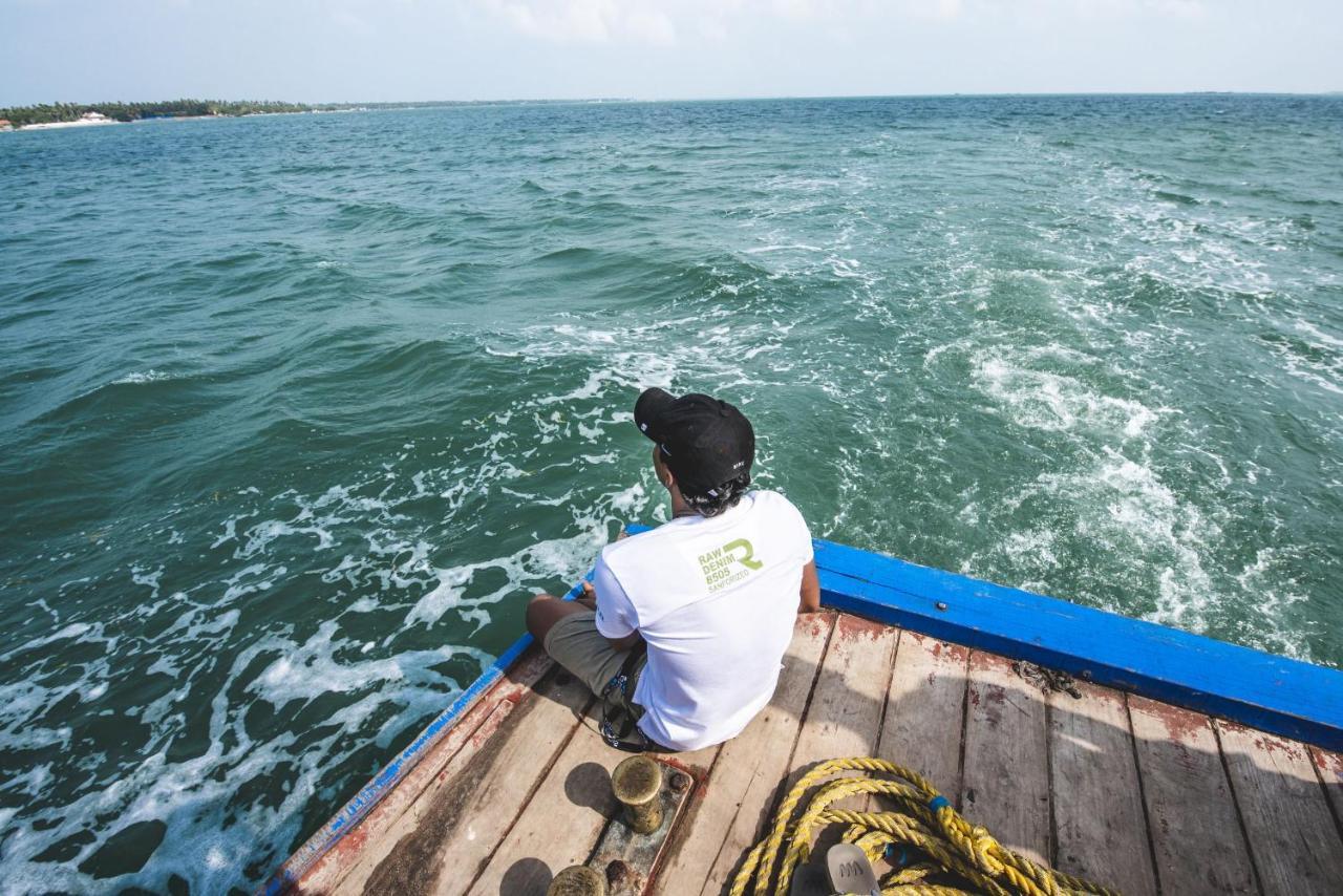 Thambu Illam Hotel Jaffna Eksteriør billede