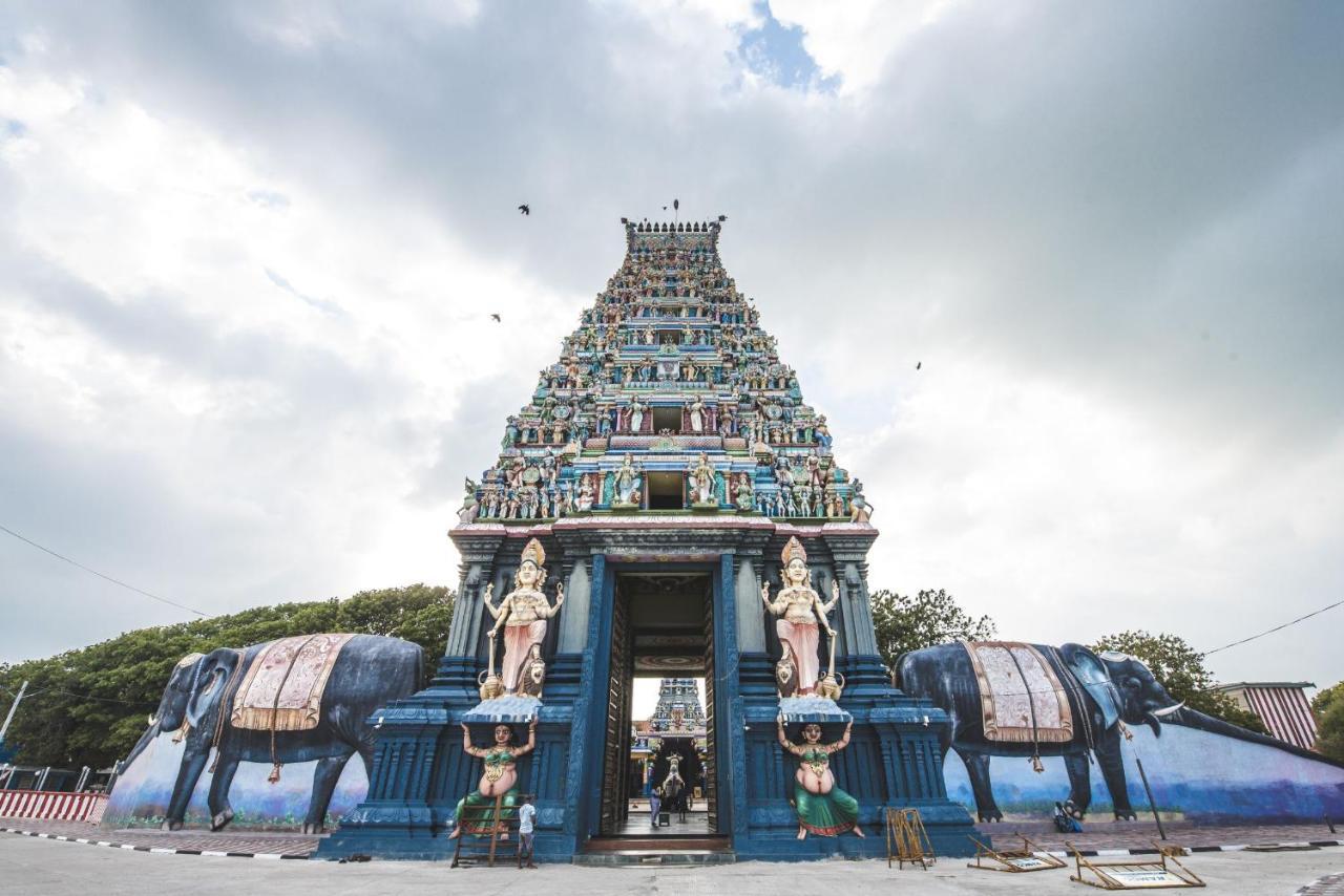 Thambu Illam Hotel Jaffna Eksteriør billede